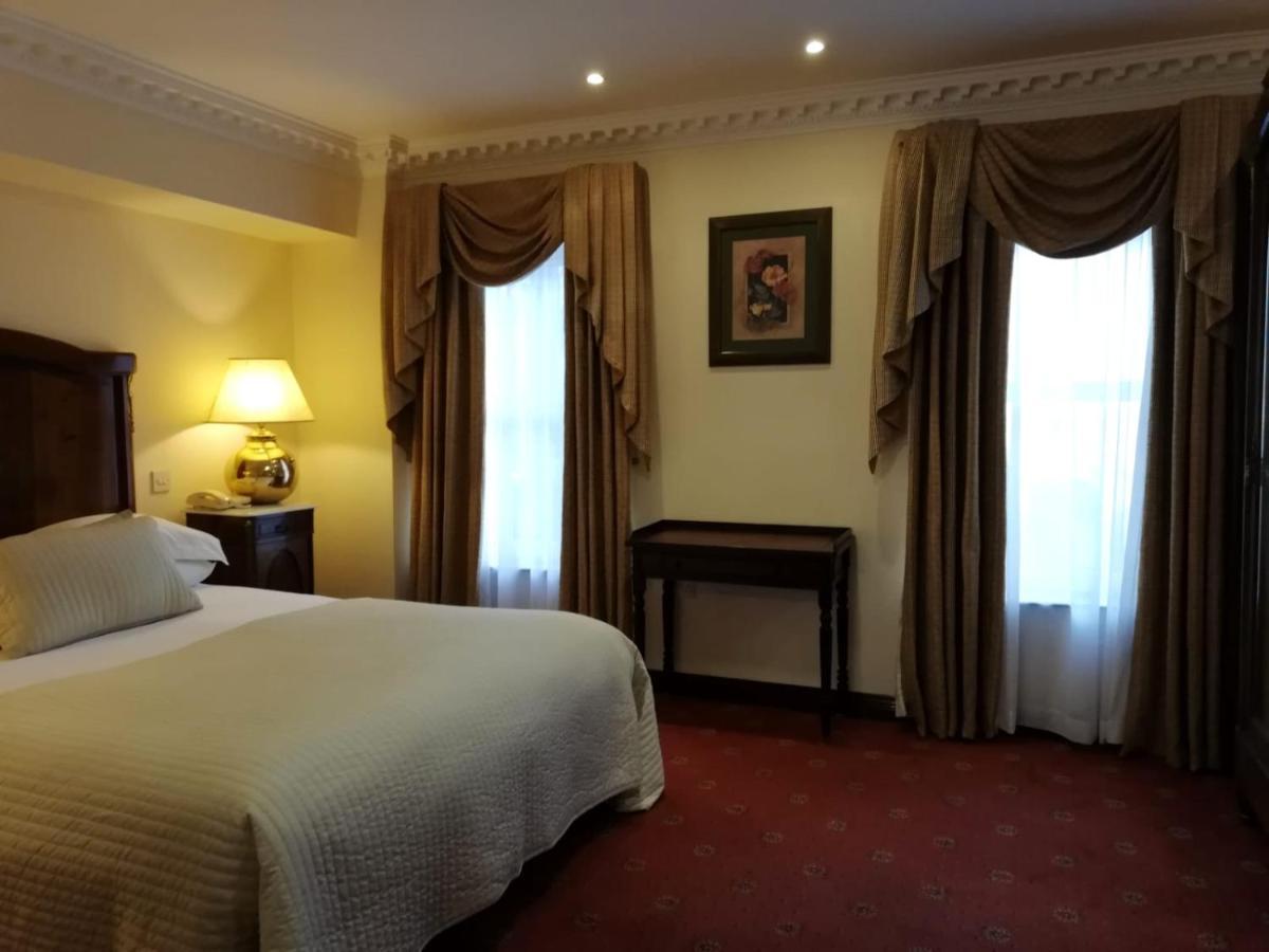 Hotel Foley'S Townhouse Killarney Extérieur photo
