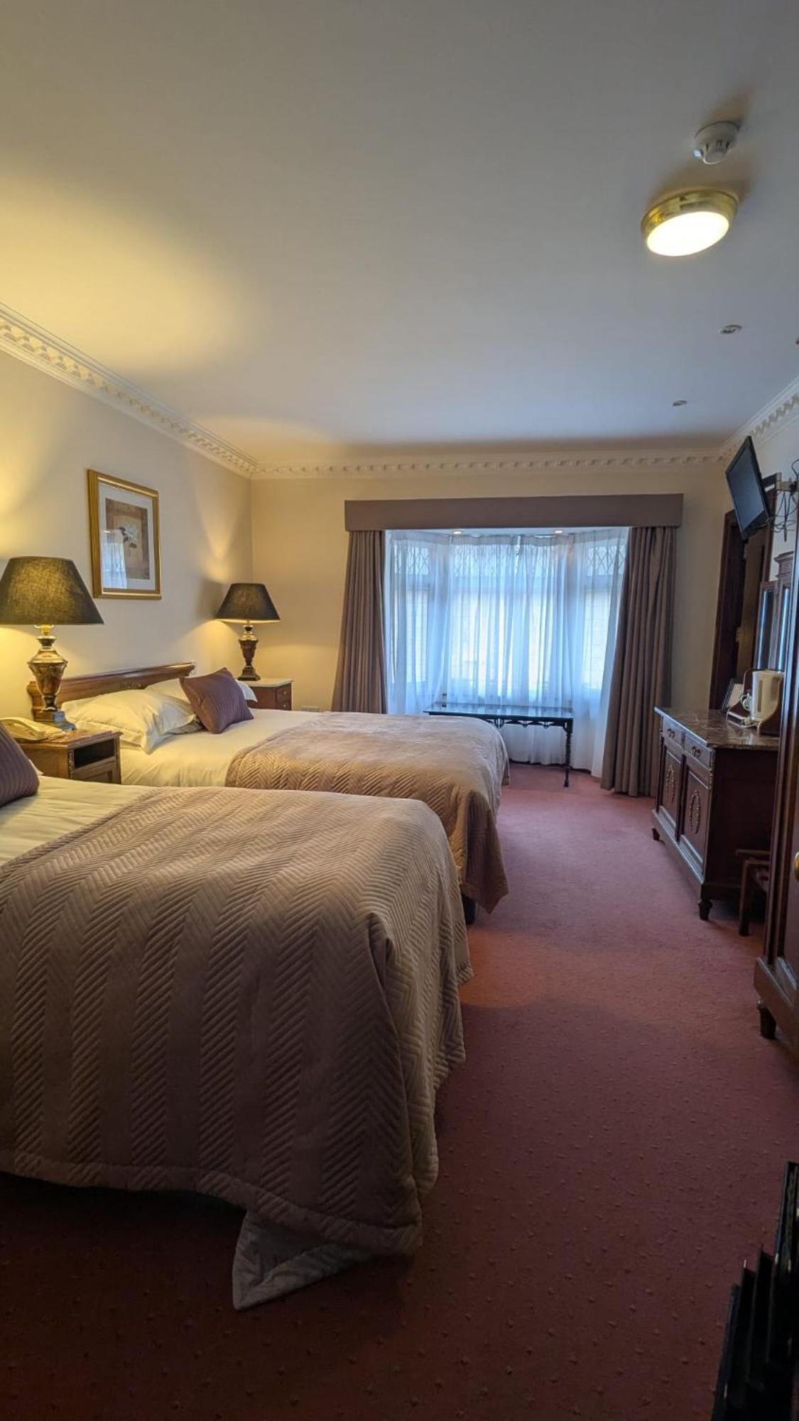 Hotel Foley'S Townhouse Killarney Extérieur photo