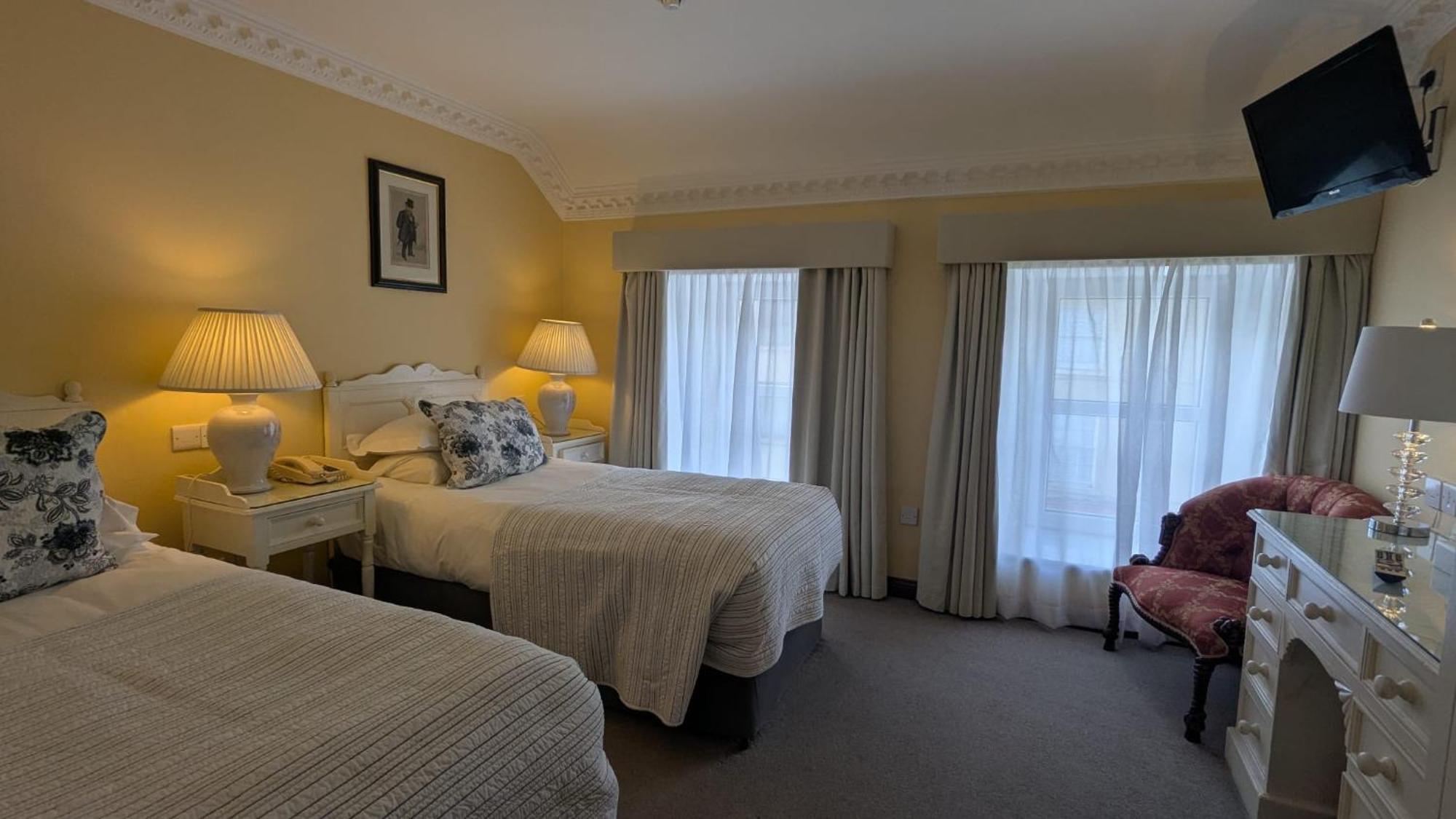Hotel Foley'S Townhouse Killarney Extérieur photo
